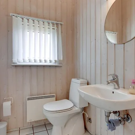 Feriehus Ritte - 200m From The Sea By Interhome *